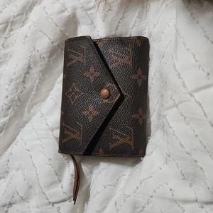 Faux Louis Vuitton LV Wallet